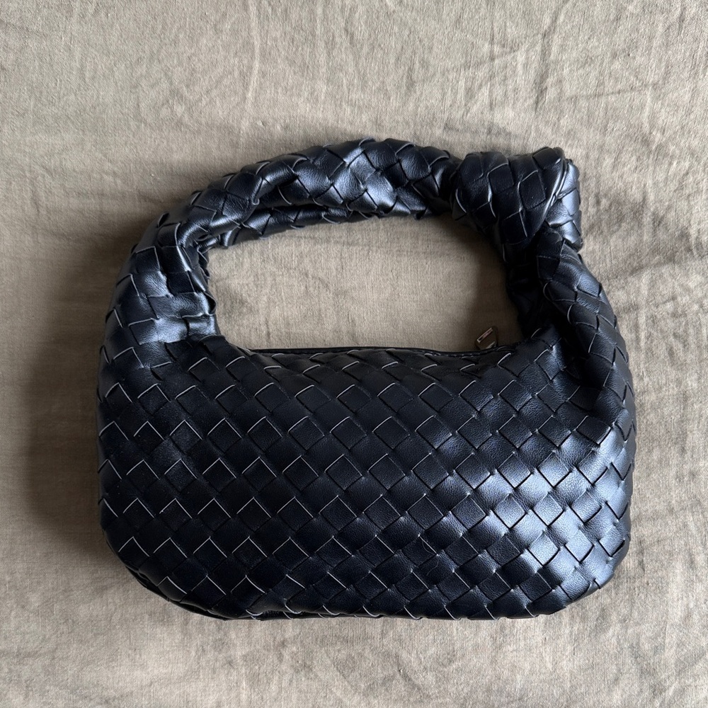 Woven Vegan Leather Shoulder Bag - Black